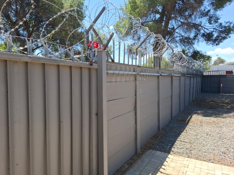 To Let  Bedroom Property for Rent in Oranjesig Free State